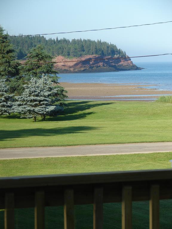 Tidal Watch Inn St. Martins Room photo